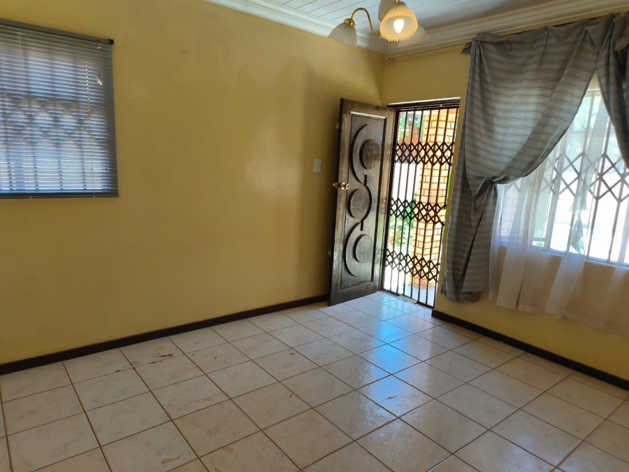 To Let 3 Bedroom Property for Rent in Jouberton North West